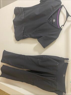 Healing hands scrub set S pants XS top